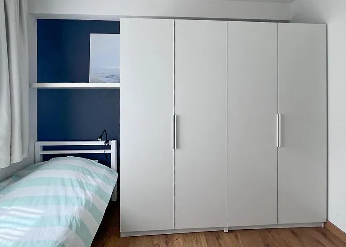 2 Bedroom Lovely In Appartement