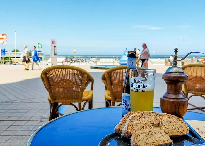 2 Bedroom Lovely In Ostende